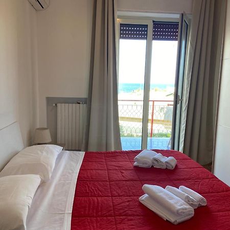 Finally Puglia 巴里 外观 照片